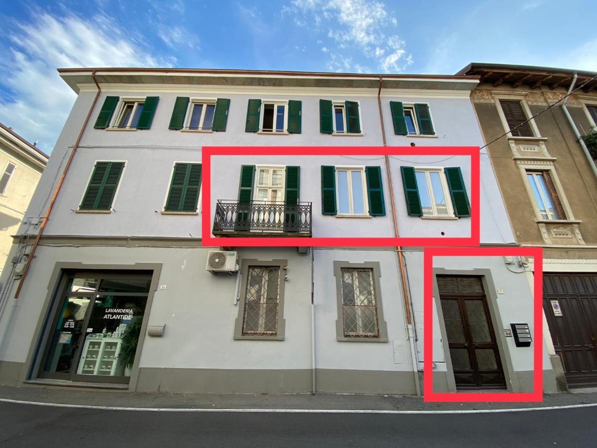 Casa Via Roma Appartement Intra Buitenkant foto